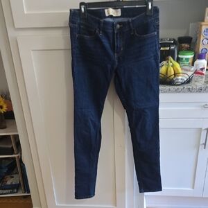 Hollister Women's Dark Blue Skinny Jeans Short